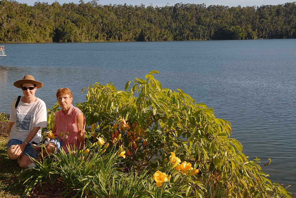 0490 Lake Barrine.jpg